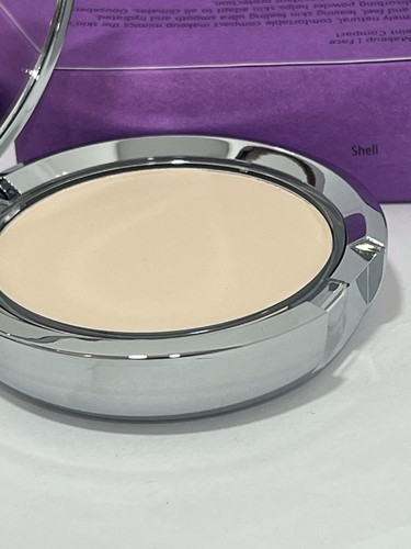 Chantecaille compact makeup - chantecaille,